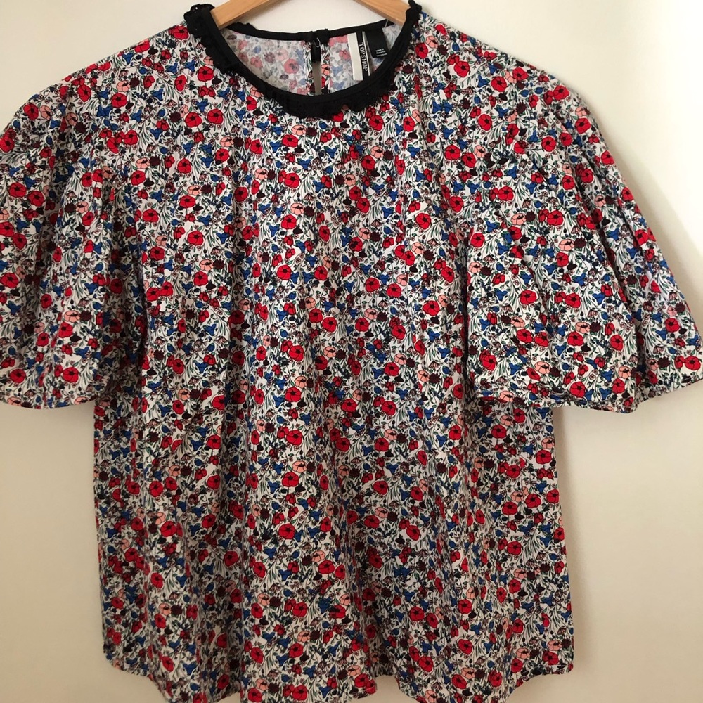 Floral Puff Sleeve Blouse